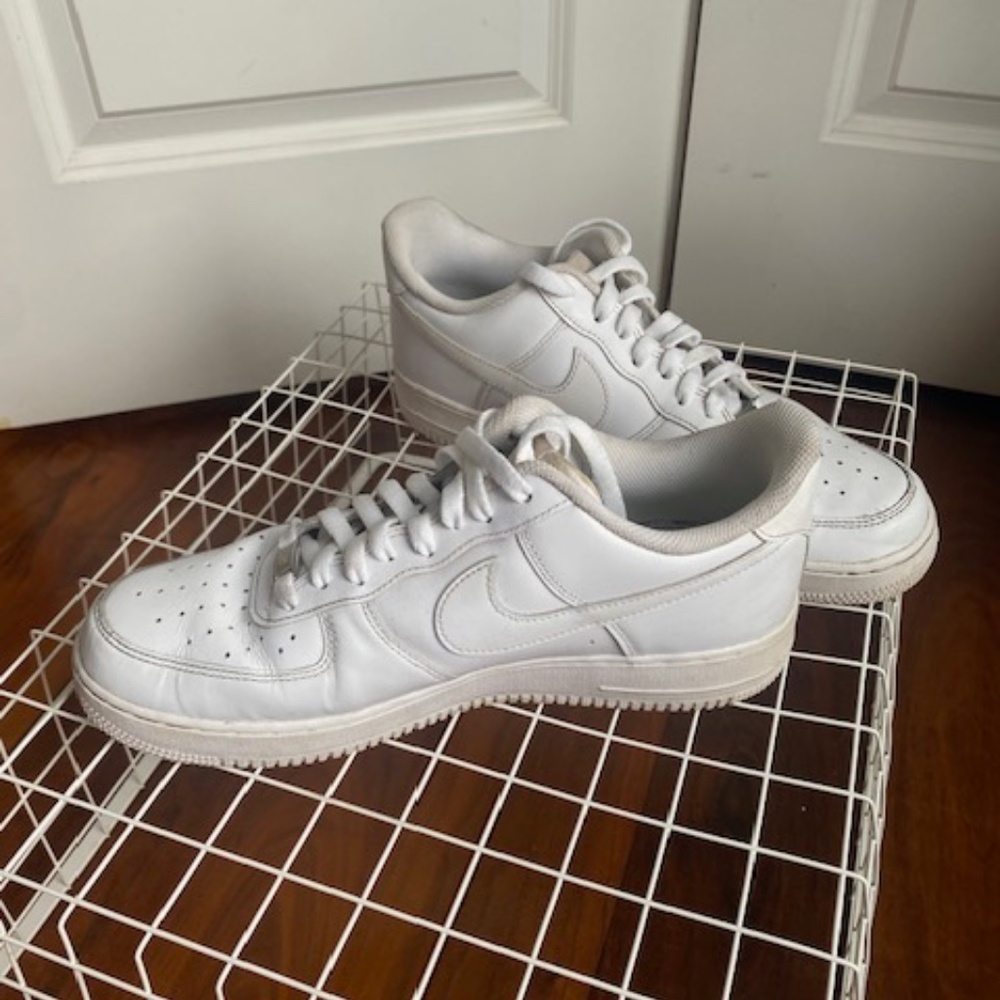 Nike Air Force 1 - Picture 2 of 6